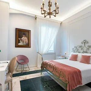 Residenza Borbonica Bed and breakfast Nápoles